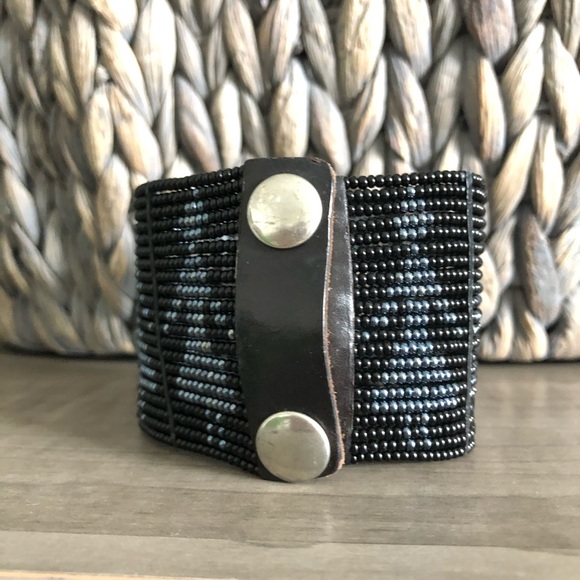 Handmade beaded cuff bracelet - Picture 3 of 7